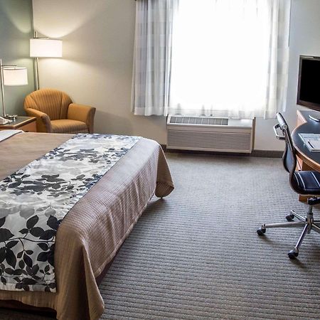 Sleep Inn & Suites Davenport - Quad Cities Exteriör bild