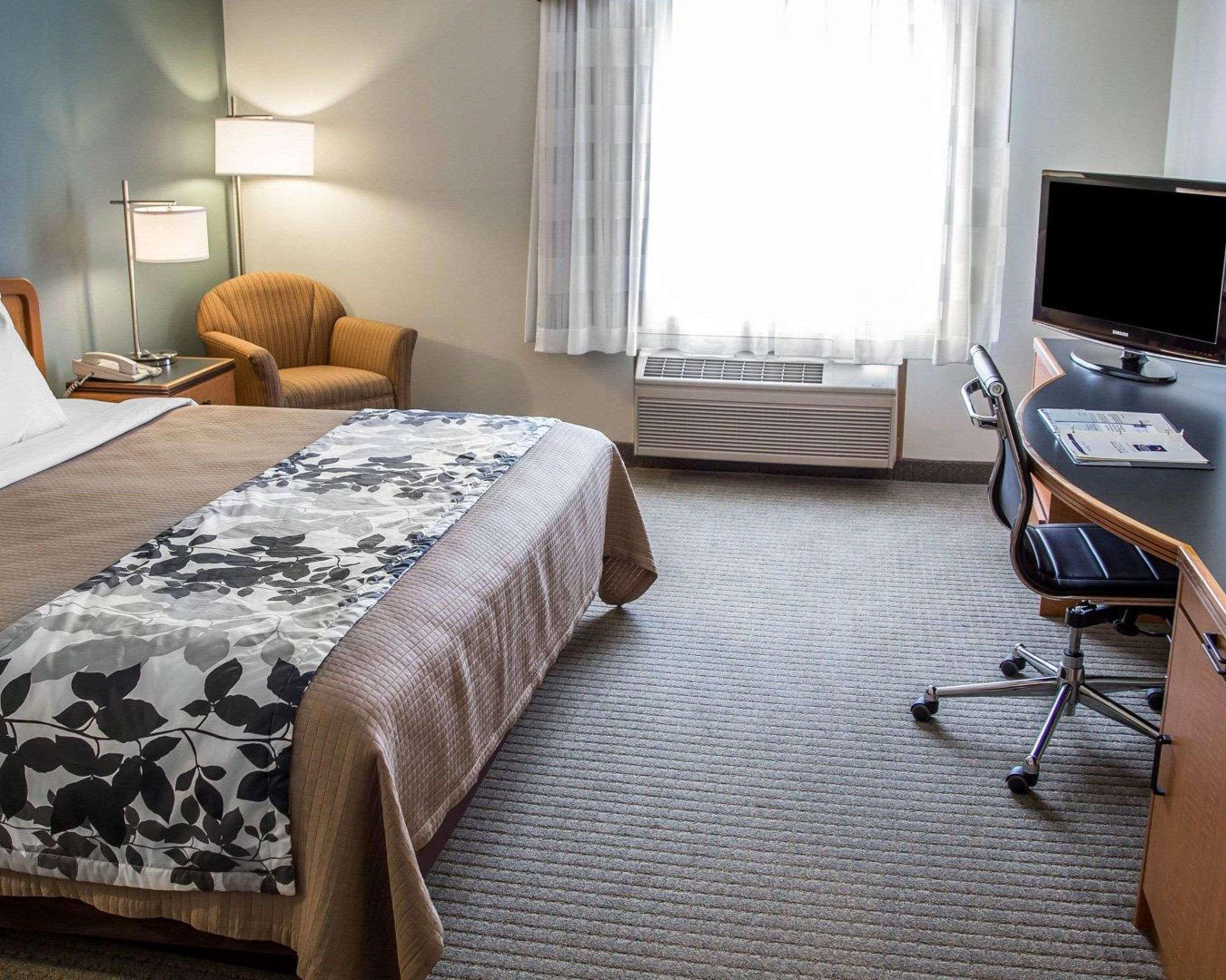Sleep Inn & Suites Davenport - Quad Cities Exteriör bild