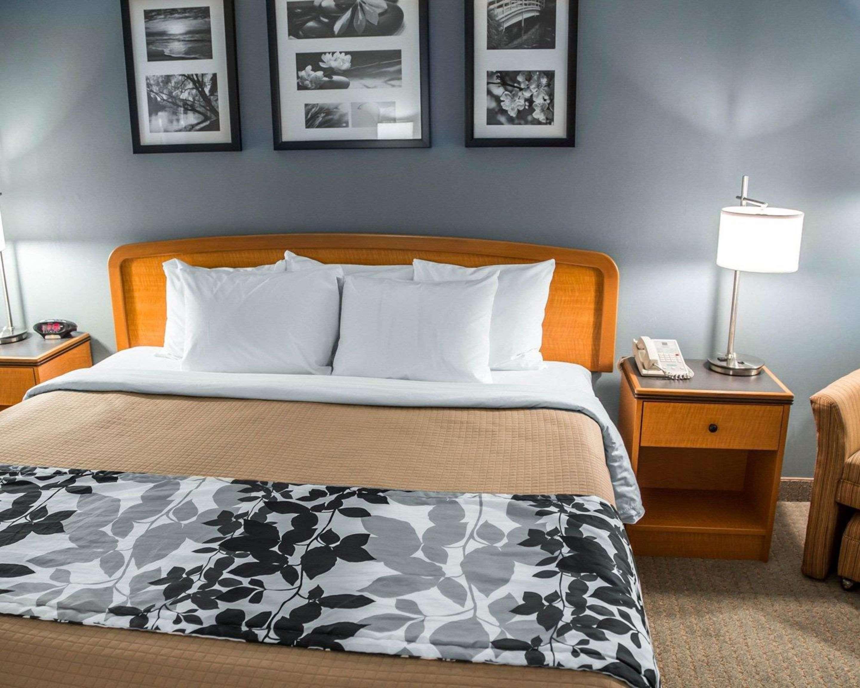 Sleep Inn & Suites Davenport - Quad Cities Exteriör bild