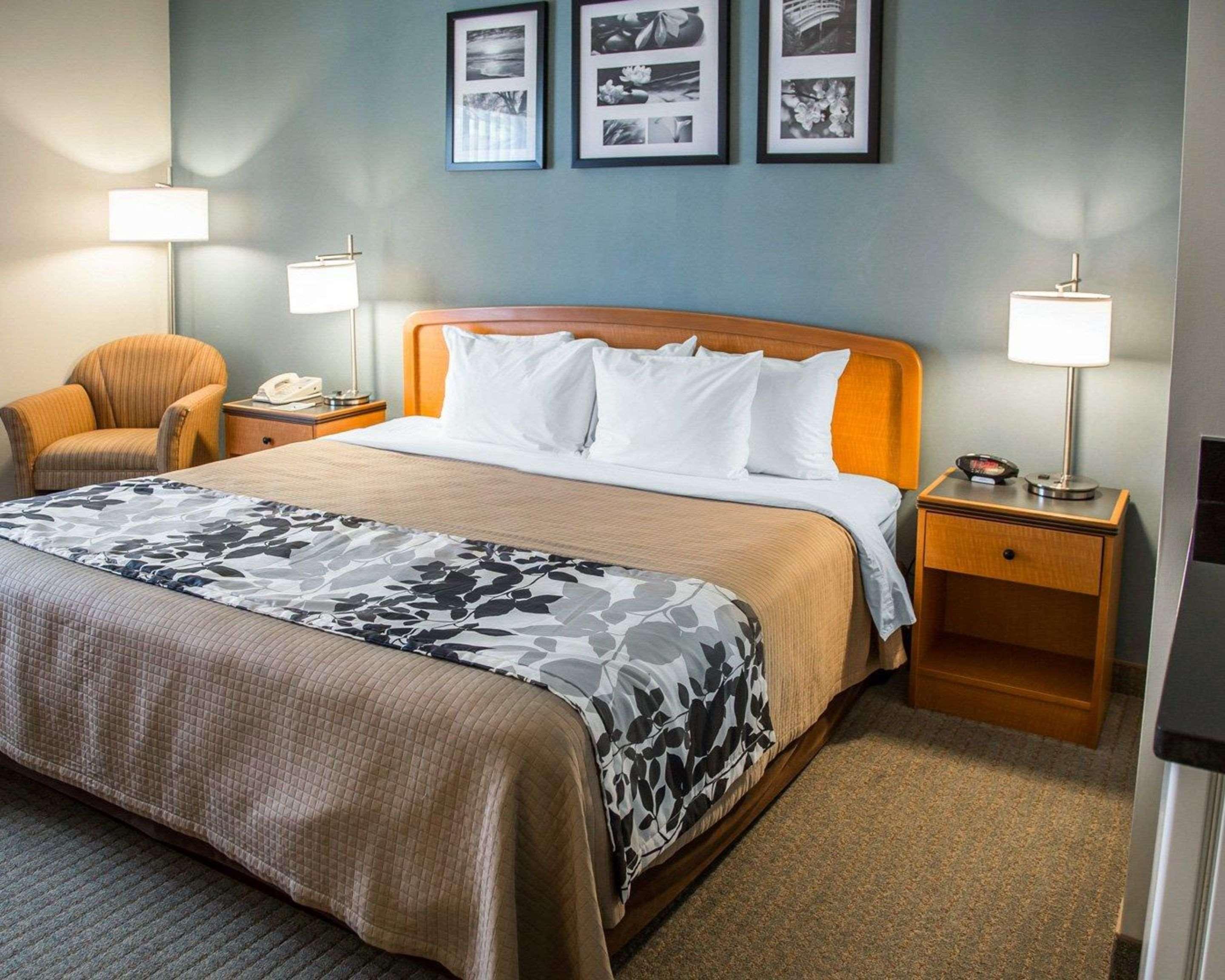Sleep Inn & Suites Davenport - Quad Cities Exteriör bild