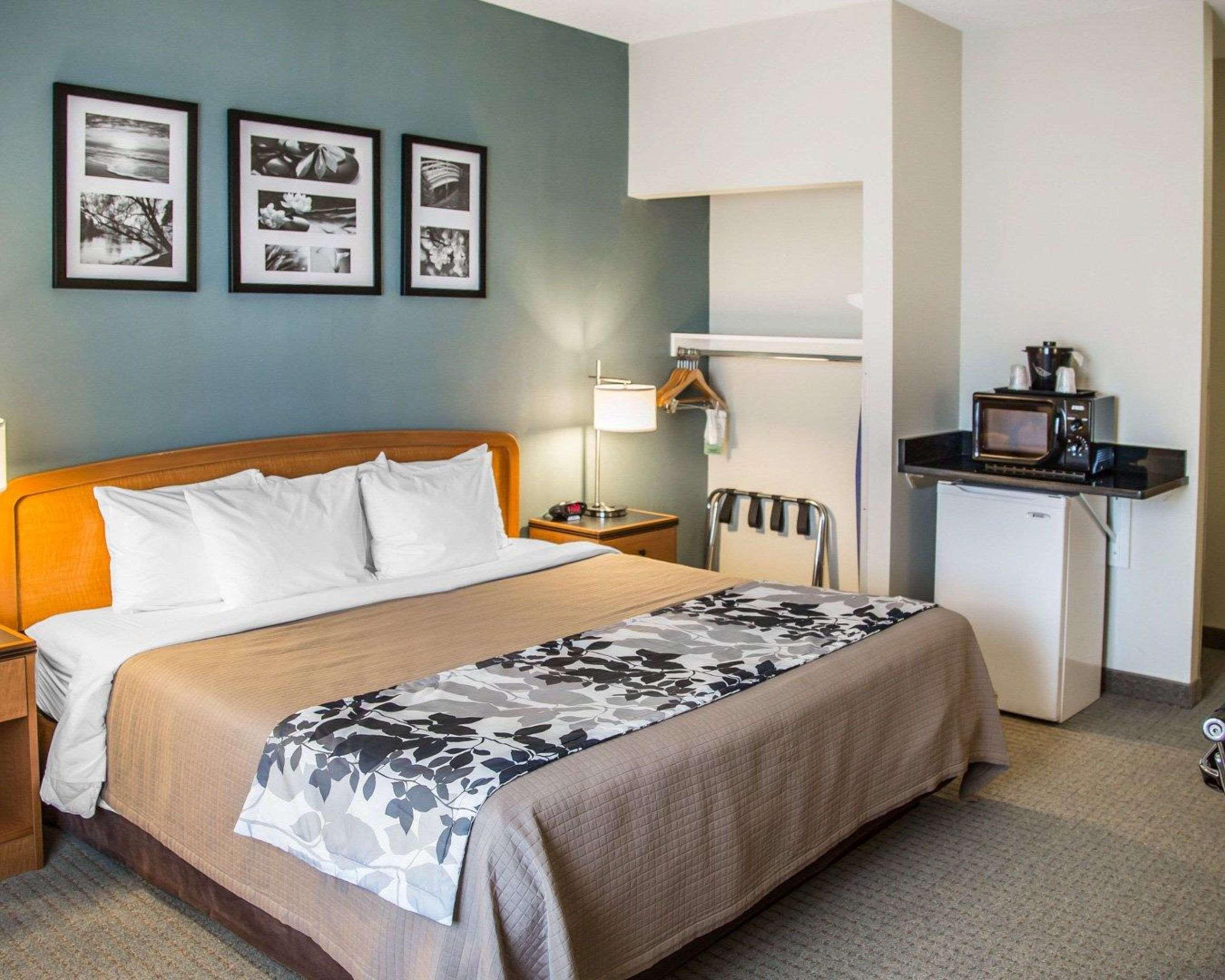 Sleep Inn & Suites Davenport - Quad Cities Exteriör bild