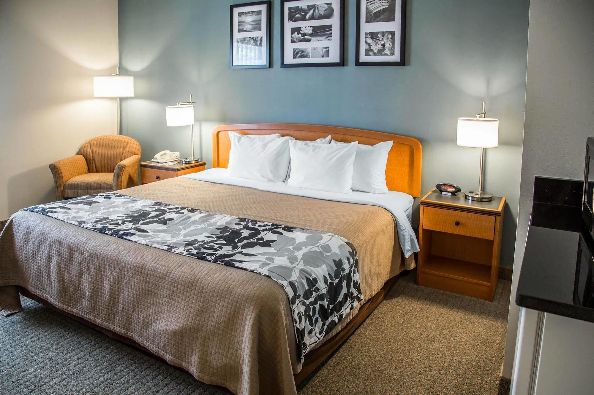 Sleep Inn & Suites Davenport - Quad Cities Exteriör bild