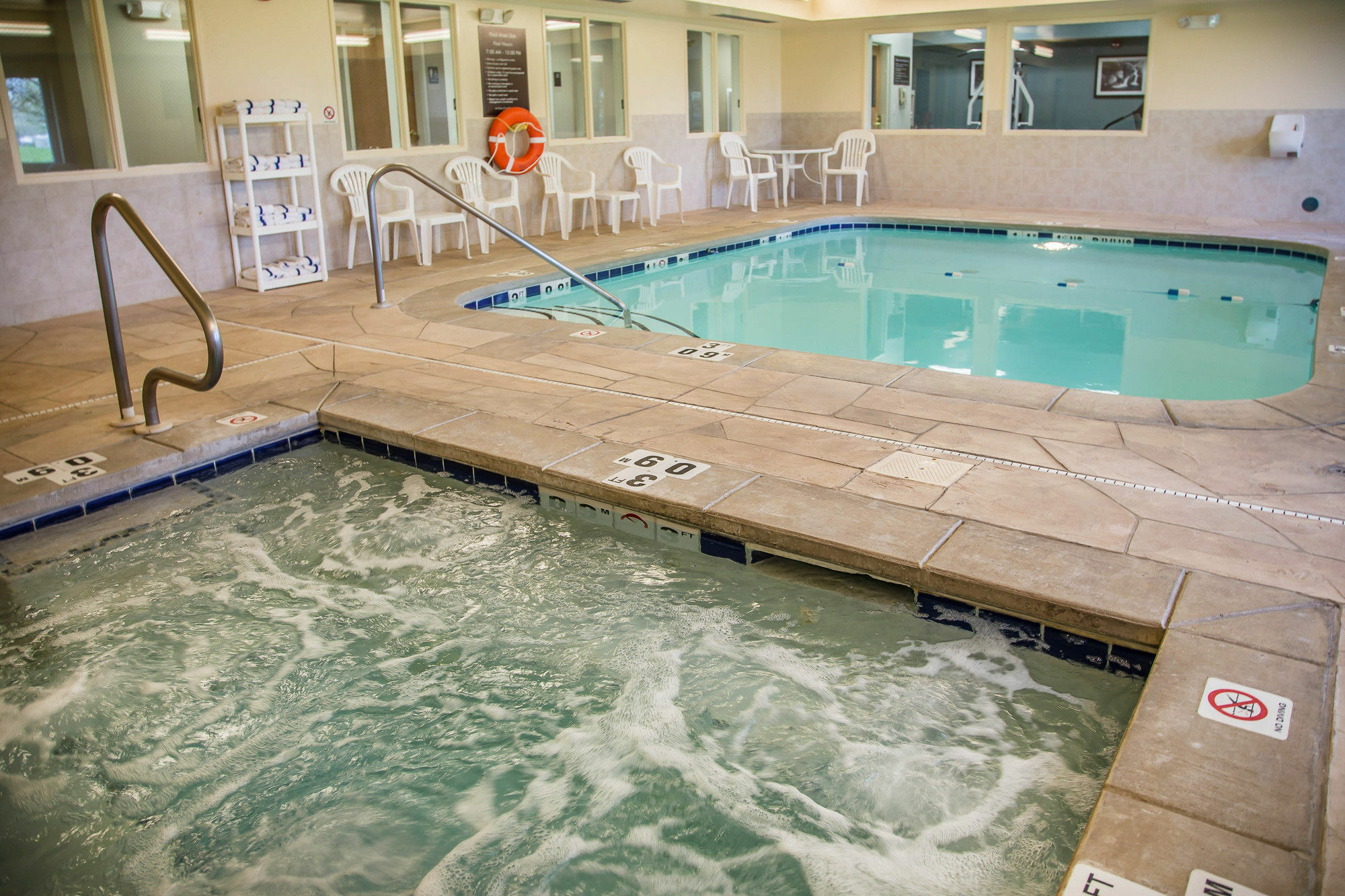 Sleep Inn & Suites Davenport - Quad Cities Exteriör bild